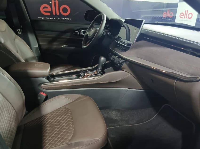 JEEP COMMANDER 1.3 T270 TURBO FLEX OVERLAND AT6 2024 Flex - Picture 15