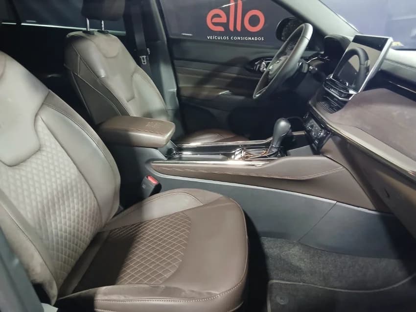 JEEP COMMANDER 1.3 T270 TURBO FLEX OVERLAND AT6 2024 Flex - Picture 16