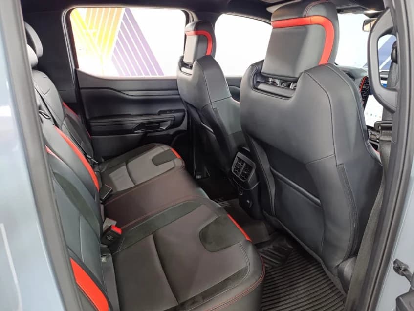 Ford RANGER 3.0 V6 TURBO GASOLINA RAPTOR 4X4 AUTOMÁTICO 2025 Gasolina - Picture 16