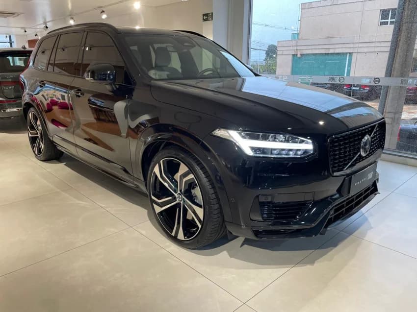 Volvo XC90 2.0 T8 RECHARGE ULTRA DARK AWD GEARTRONIC 2025 Híbrido - Picture 1