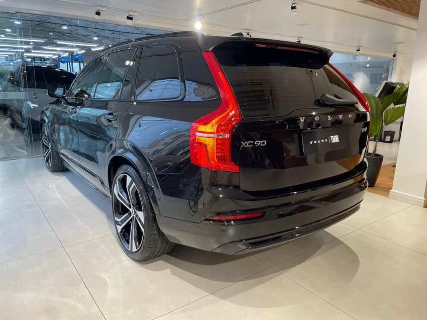 Volvo XC90 2.0 T8 RECHARGE ULTRA DARK AWD GEARTRONIC 2025 Híbrido - Picture 6