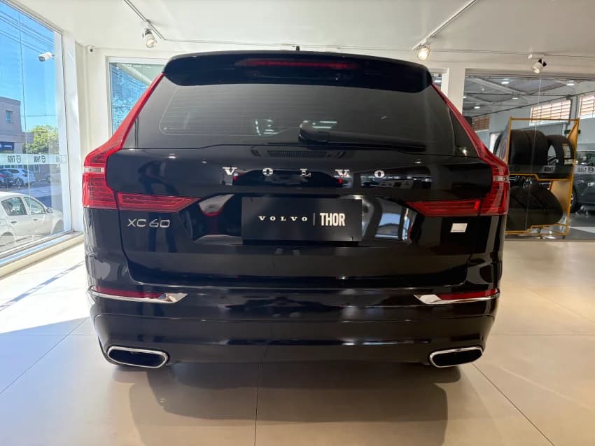 Volvo XC60 2.0 T8 HYBRID MOMENTUM AWD GEARTRONIC 2021 Híbrido - Picture 5