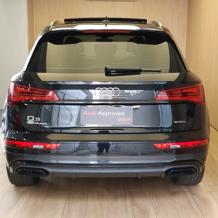Audi Q5 2.0 45 TFSI GASOLINA S LINE BLACK QUATTRO S TRONIC 2023 Gasolina - Picture 3