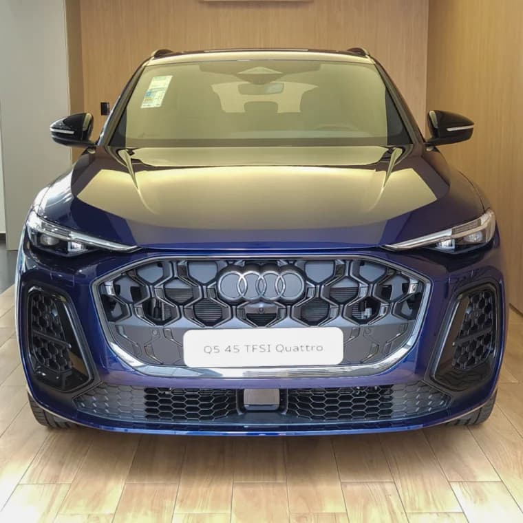 Audi Q5 2.0 45 TFSI GASOLINA S-LINE QUATTRO S TRONIC 2025 Gasolina - Picture 2
