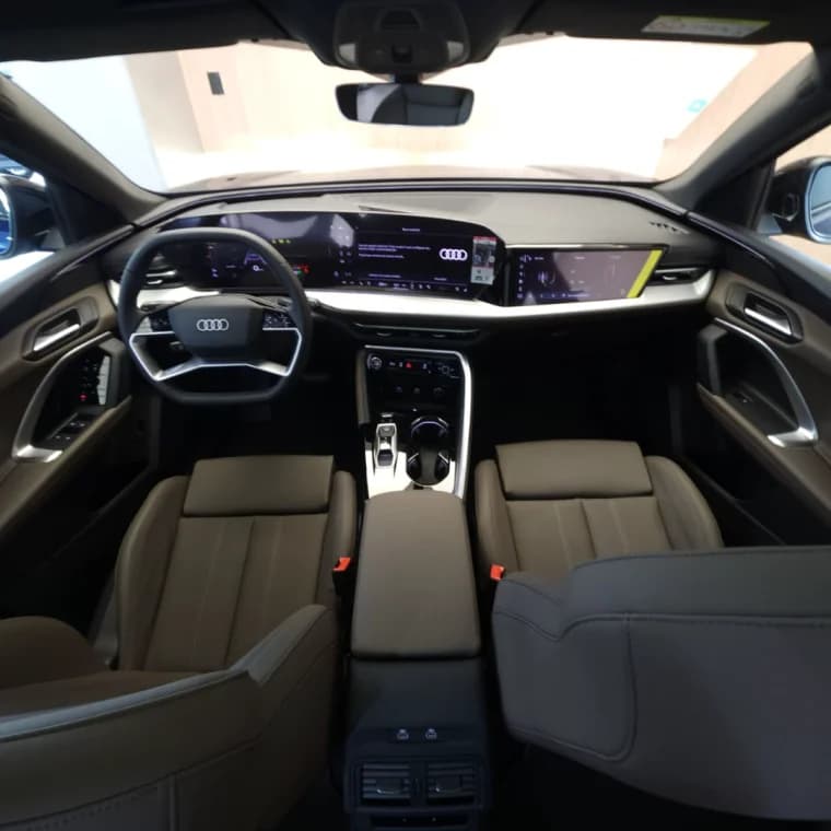 Audi Q5 2.0 45 TFSI GASOLINA S-LINE QUATTRO S TRONIC 2025 Gasolina - Picture 6