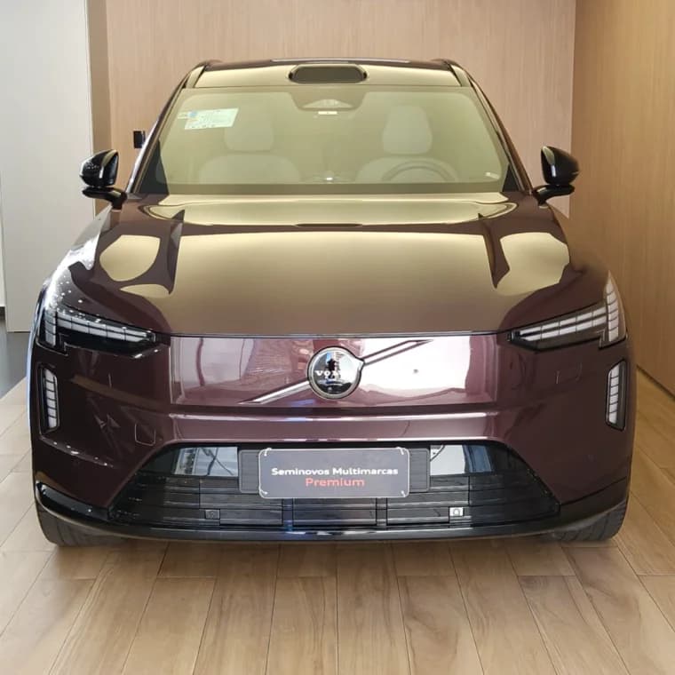 Volvo EX90 P8 RECHARGE TWIN ELECTRIC PERFORMANCE ULTRA AWD 2025 Elétrico - Picture 2