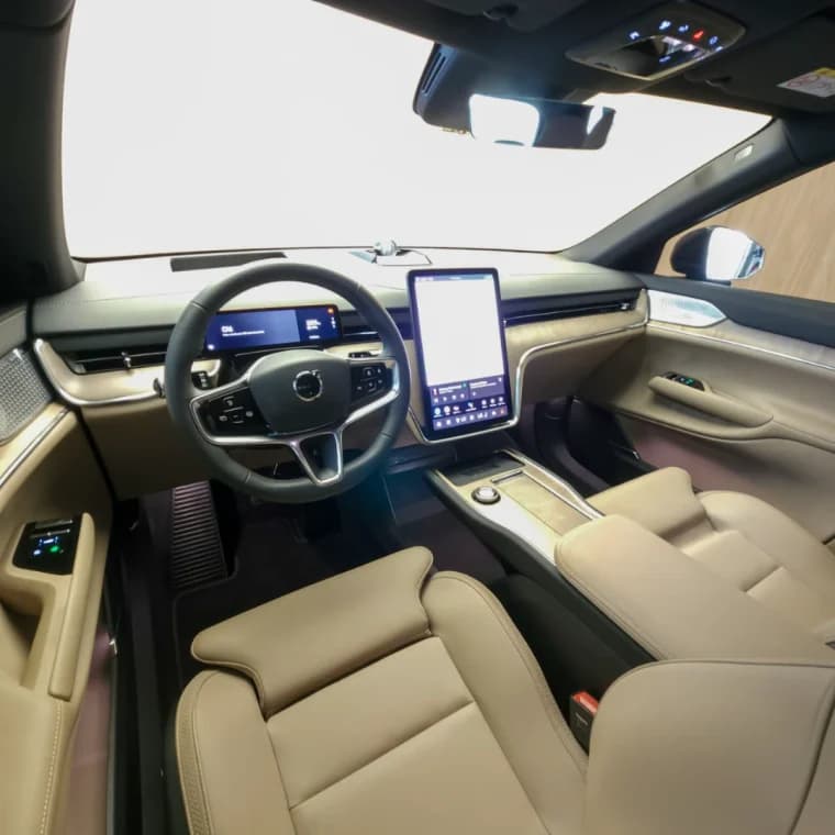 Volvo EX90 P8 RECHARGE TWIN ELECTRIC PERFORMANCE ULTRA AWD 2025 Elétrico - Picture 9