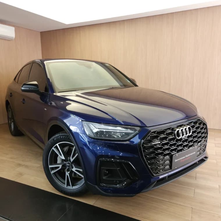 Audi Q5 2.0 55 TFSIE PHEV SPORTBACK PERFORMANCE BLACK QUATTRO S TRONIC 2023 Híbrido - Picture 1