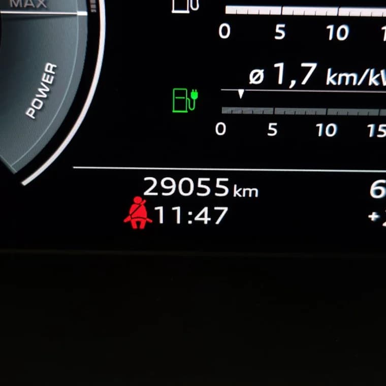 Audi Q5 2.0 55 TFSIE PHEV SPORTBACK PERFORMANCE BLACK QUATTRO S TRONIC 2023 Híbrido - Picture 5