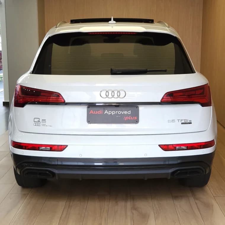 Audi Q5 2.0 55 TFSIE PHEV PERFORMANCE BLACK QUATTRO S TRONIC 2023 Híbrido - Picture 3