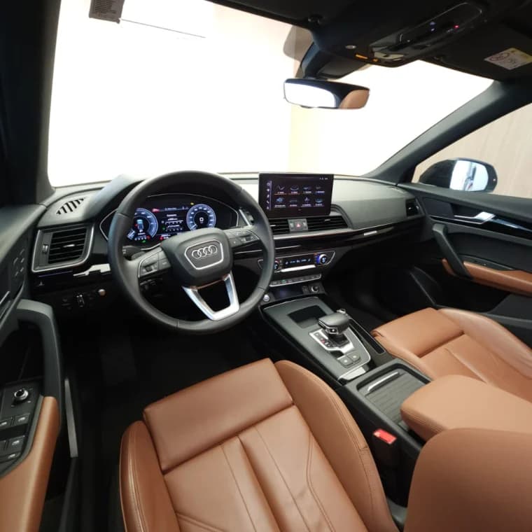 Audi Q5 2.0 55 TFSIE PHEV PERFORMANCE BLACK QUATTRO S TRONIC 2023 Híbrido - Picture 9