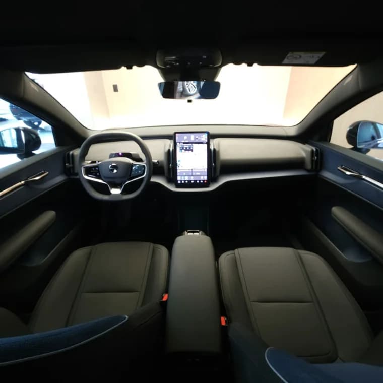 Volvo EX30 51 KW ELÉTRICO CORE 2024 Elétrico - Picture 9