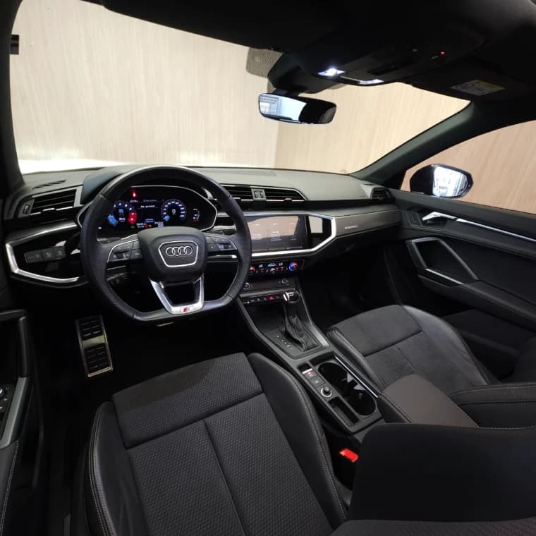 Audi Q3 2.0 40 TFSI GASOLINA SPORTBACK PERFORMANCE BLACK QUATTRO TIPTRONIC 2024 Gasolina - Picture 9