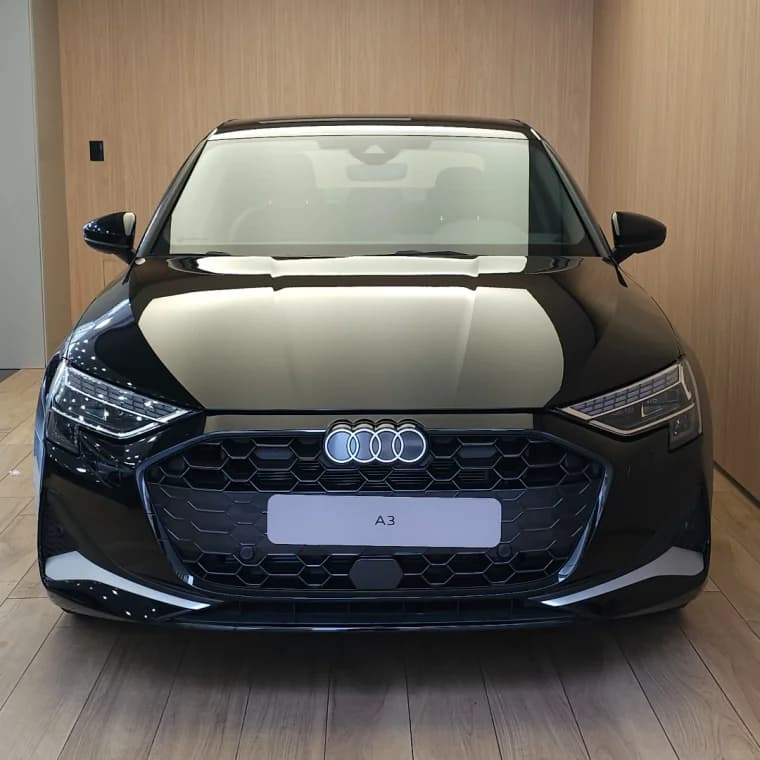 Audi A3 2.0 40 TFSI GASOLINA SEDAN ADVANCED S-TRONIC 2025 Gasolina - Picture 1