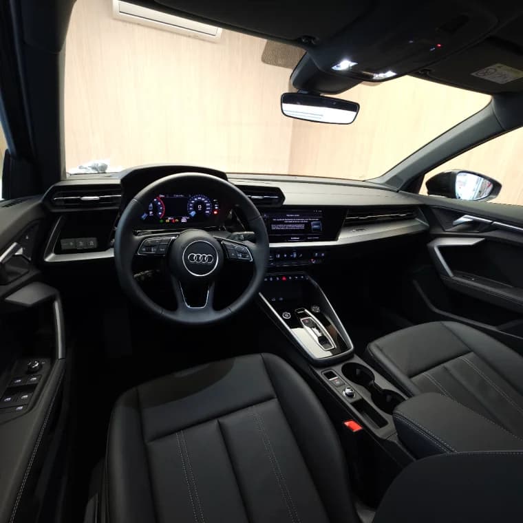 Audi A3 2.0 40 TFSI GASOLINA SEDAN ADVANCED S-TRONIC 2025 Gasolina - Picture 6