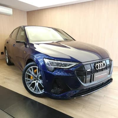 ELÉTRICO SPORTBACK PERFORMANCE BLACK QUATTRO