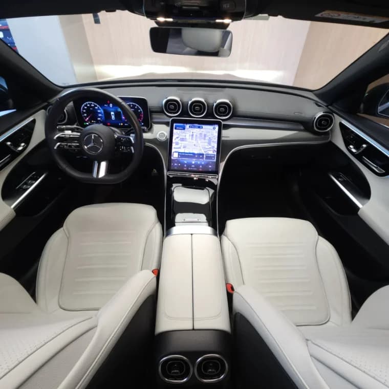 Mercedes-Benz C 200 1.5 EQ BOOST HÍBRIDO AMG LINE 9G-TRONIC 2024 Híbrido - Picture 8