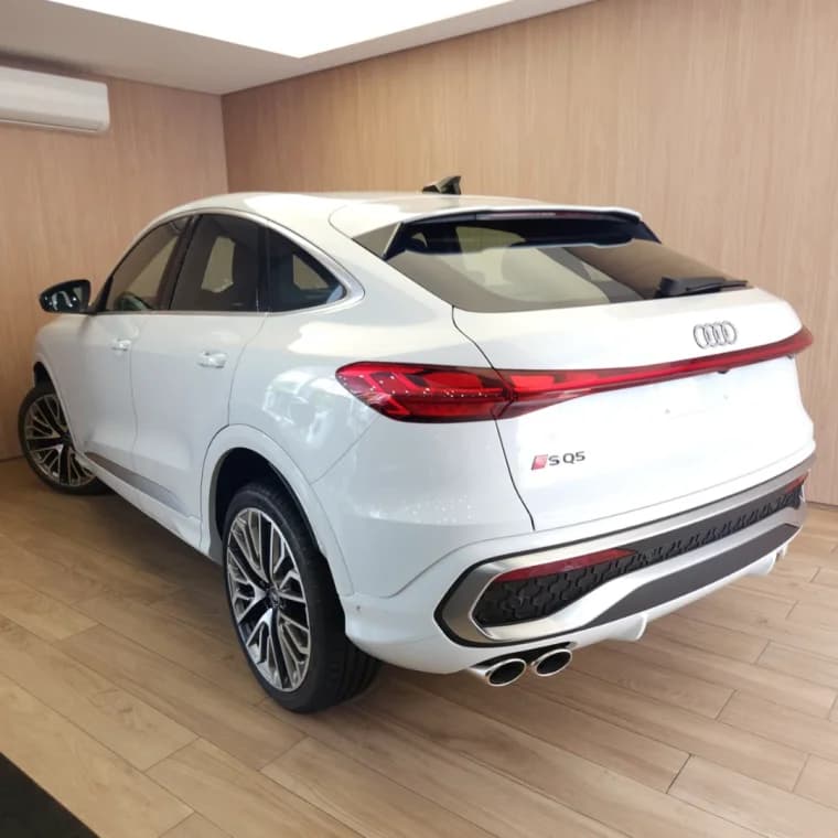 Audi SQ5 3.0 V6 TFSI GASOLINA SPORTBACK QUATTRO S TRONIC 2025 Gasolina - Picture 4