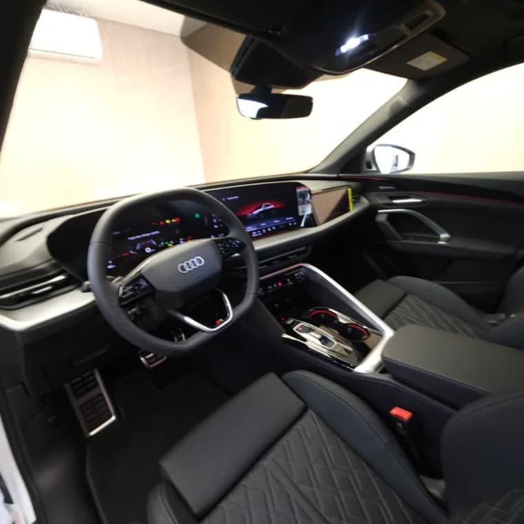 Audi SQ5 3.0 V6 TFSI GASOLINA SPORTBACK QUATTRO S TRONIC 2025 Gasolina - Picture 6