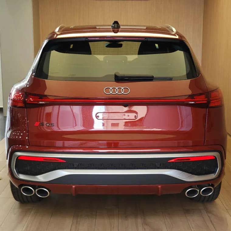 Audi SQ5 3.0 V6 TFSI GASOLINA SPORTBACK QUATTRO S TRONIC 2025 Gasolina - Foto 3