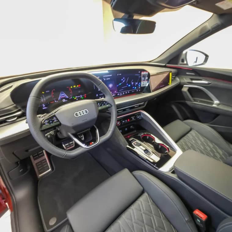 Audi SQ5 3.0 V6 TFSI GASOLINA SPORTBACK QUATTRO S TRONIC 2025 Gasolina - Foto 6