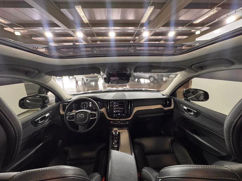 Volvo XC60 2.0 T8 RECHARGE INSCRIPTION AWD GEARTRONIC 2021 Flex - Picture 9