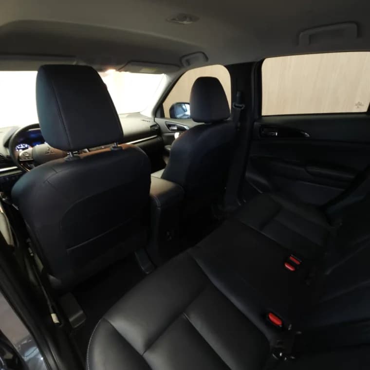 Mitsubishi ECLIPSE CROSS 1.5 MIVEC TURBO GASOLINA HPE CVT 2023 Gasolina - Picture 8