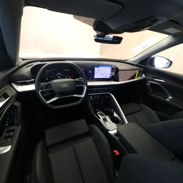 Audi Q5 2.0 TFSI GASOLINA SPORTBACK S LINE QUATTRO S TRONIC 2025 Gasolina - Picture 9