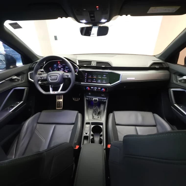 Audi Q3 2.0 40 TFSI GASOLINA PERFORMANCE BLACK PLUS QUATTRO TIPTRONIC 2024 Gasolina - Picture 6