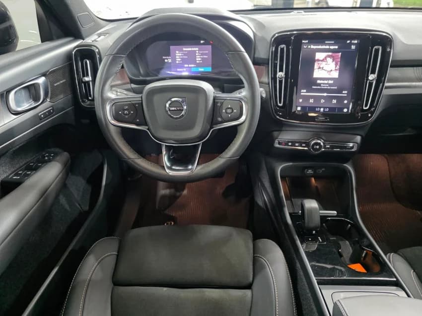 Volvo XC40 P6 RECHARGE ELECTRIC PLUS 2023 Elétrico - Picture 15