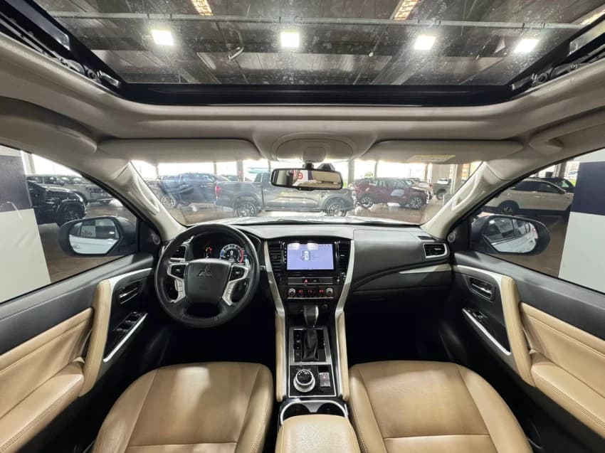 Mitsubishi PAJERO SPORT 2.4 16V MIVEC TURBO DIESEL HPE-S AWD AUTOMÁTICO 2023 Diesel - Picture 7