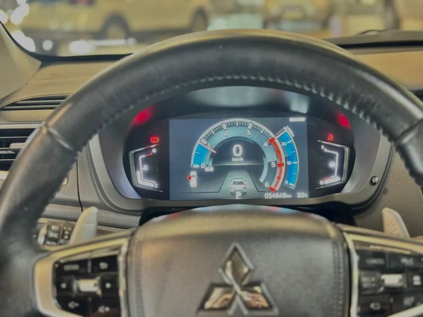 Mitsubishi PAJERO SPORT 2.4 16V MIVEC TURBO DIESEL HPE-S AWD AUTOMÁTICO 2023 Diesel - Picture 8