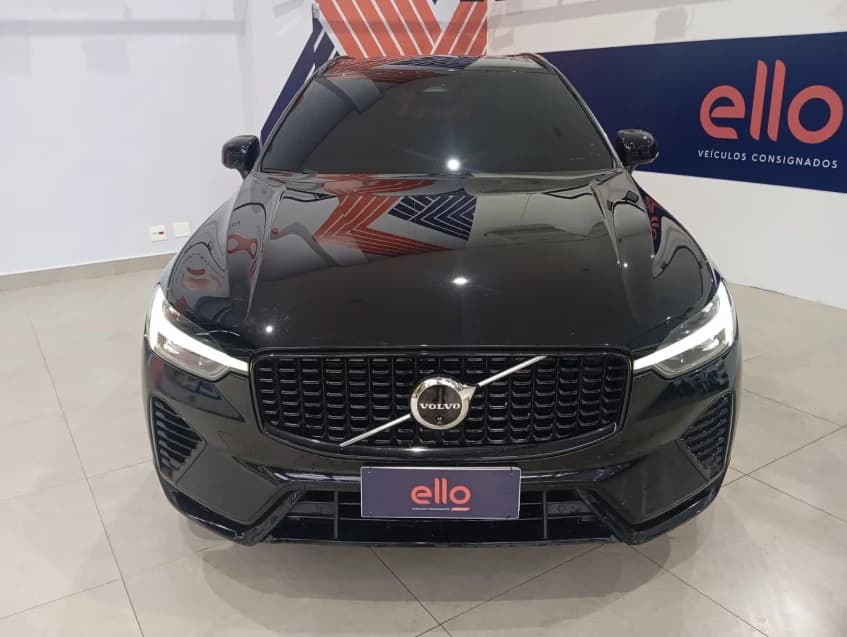 Volvo XC60 2.0 T8 RECHARGE ULTIMATE DARK AWD GEARTRONIC 2024 Híbrido - Foto 2