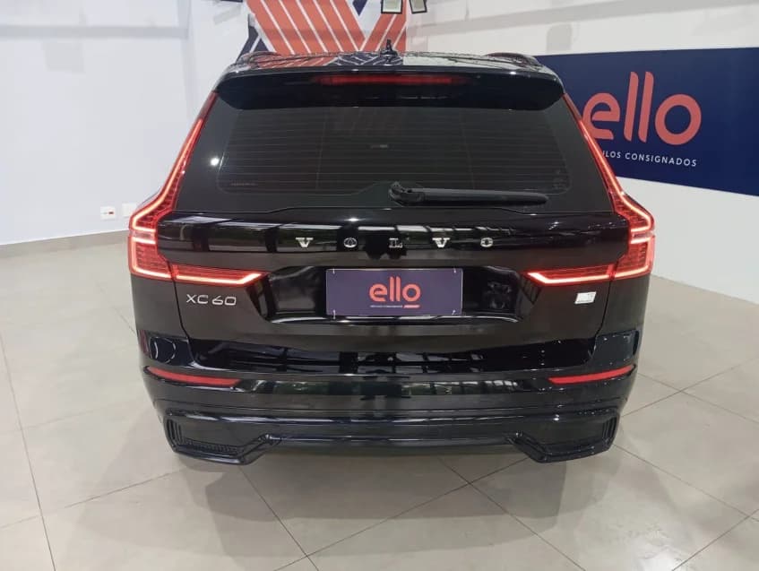 Volvo XC60 2.0 T8 RECHARGE ULTIMATE DARK AWD GEARTRONIC 2024 Híbrido - Foto 5