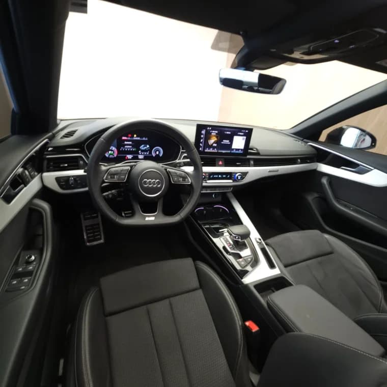 Audi A4 2.0 TFSI MHEV S LINE QUATTRO S TRONIC 2024 Gasolina - Picture 9