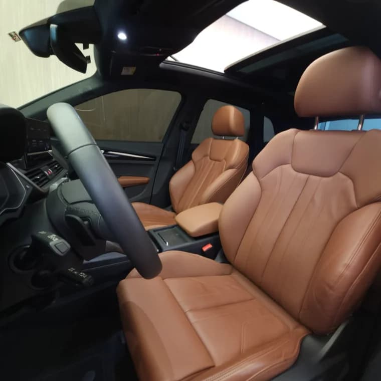 Audi Q5 2.0 55 TFSIE PHEV PERFORMANCE BLACK QUATTRO S TRONIC 2024 Híbrido - Picture 5