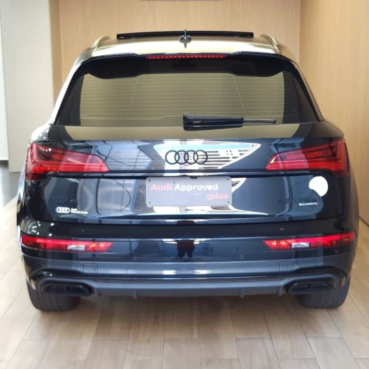 Audi Q5 2.0 55 TFSIE PHEV PERFORMANCE BLACK QUATTRO S TRONIC 2024 Híbrido - Picture 9