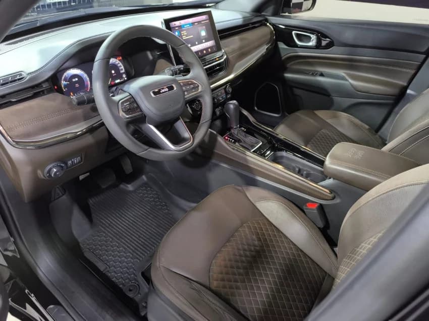 JEEP COMMANDER 1.3 T270 TURBO FLEX OVERLAND AT6 2024 Flex - Picture 11