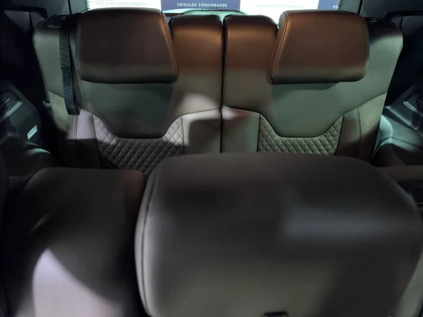 JEEP COMMANDER 1.3 T270 TURBO FLEX OVERLAND AT6 2024 Flex - Picture 15