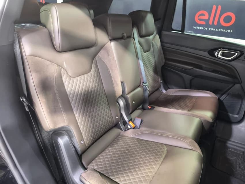 JEEP COMMANDER 1.3 T270 TURBO FLEX OVERLAND AT6 2024 Flex - Picture 19