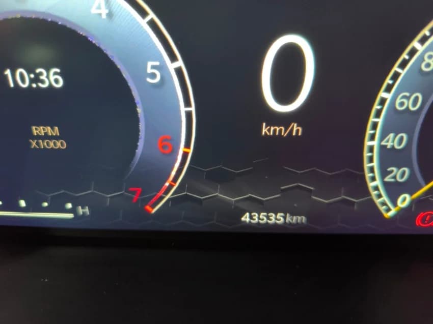 JEEP COMMANDER 1.3 T270 TURBO FLEX OVERLAND AT6 2024 Flex - Picture 8