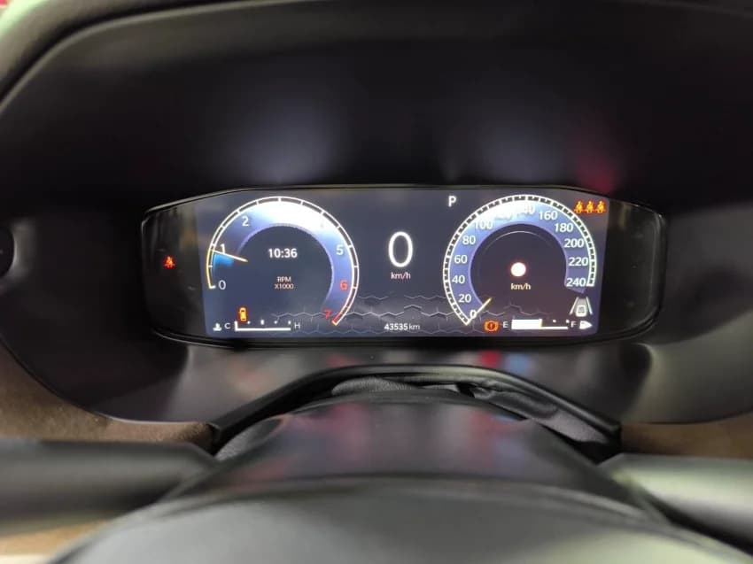 JEEP COMMANDER 1.3 T270 TURBO FLEX OVERLAND AT6 2024 Flex - Picture 9