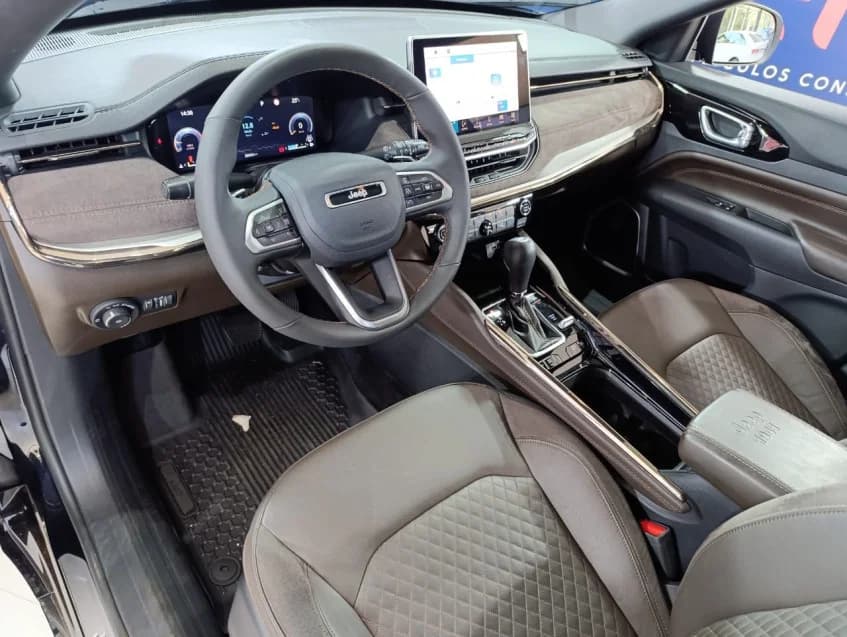 JEEP COMMANDER 2.0 TD380 TURBO DIESEL OVERLAND AT9 2025 Diesel - Picture 11