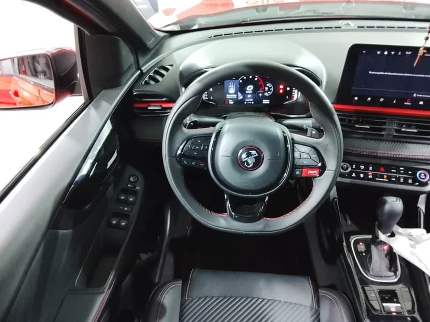 Fiat FASTBACK 1.3 TURBO 270 FLEX ABARTH AT6 2026 Flex - Foto 10