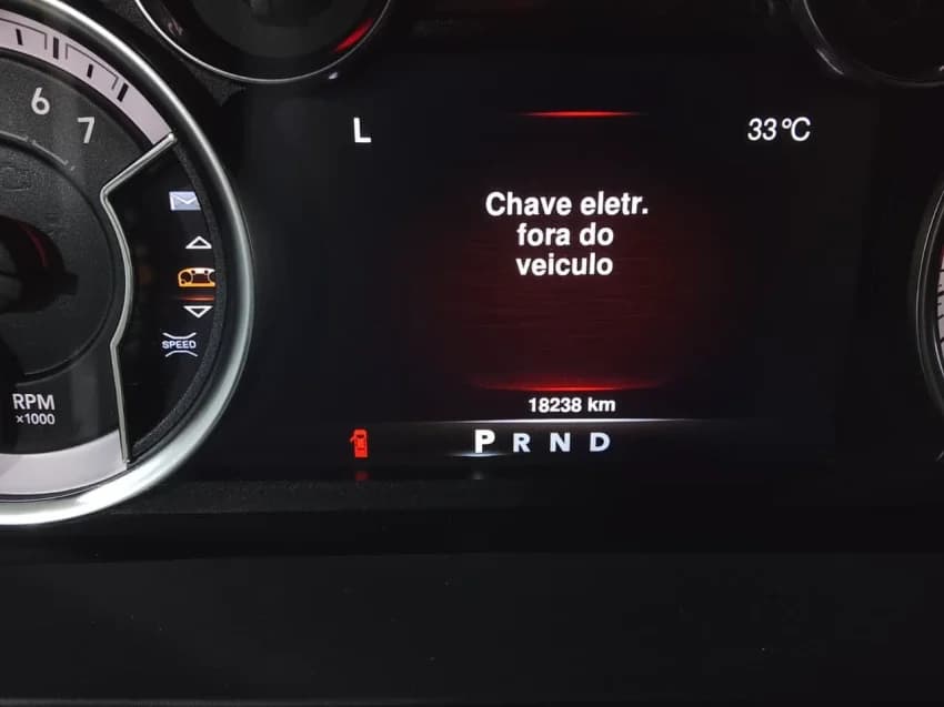 Ram CLASSIC 5.7 V8 GASOLINA LARAMIE CD 4X4 AUTOMÁTICO 2023 Gasolina - Picture 7