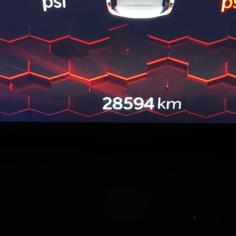 JEEP COMMANDER 2.0 TD380 TURBO DIESEL OVERLAND AT9 2025 Diesel - Picture 3