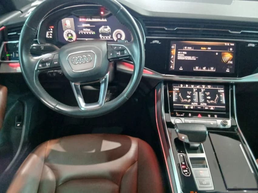 Audi Q8 3.0 TFSI GASOLINA PERFORMANCE BLACK QUATTRO TIPTRONIC 2019 Gasolina - Picture 10