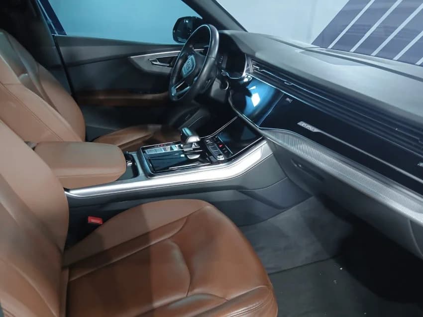 Audi Q8 3.0 TFSI GASOLINA PERFORMANCE BLACK QUATTRO TIPTRONIC 2019 Gasolina - Picture 19