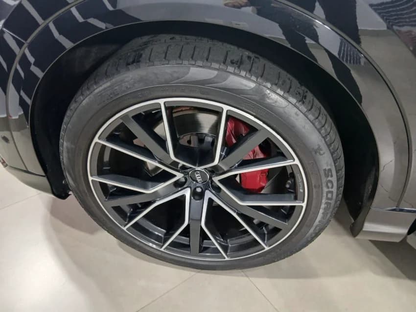 Audi Q8 3.0 TFSI GASOLINA PERFORMANCE BLACK QUATTRO TIPTRONIC 2019 Gasolina - Picture 20