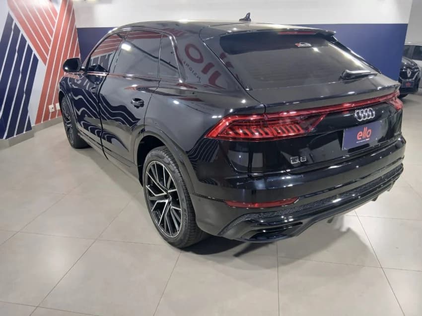 Audi Q8 3.0 TFSI GASOLINA PERFORMANCE BLACK QUATTRO TIPTRONIC 2019 Gasolina - Picture 4